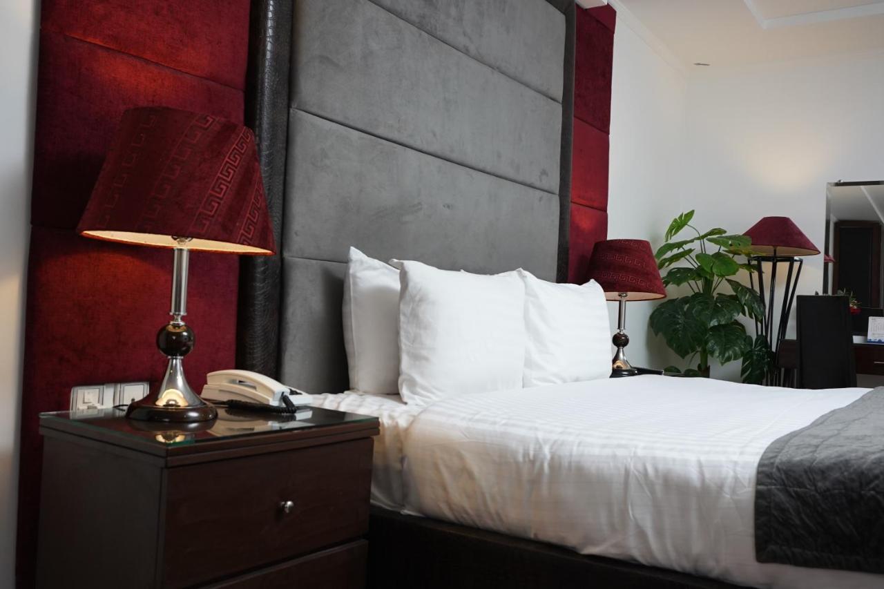 Hotel Oban Lahor Dış mekan fotoğraf